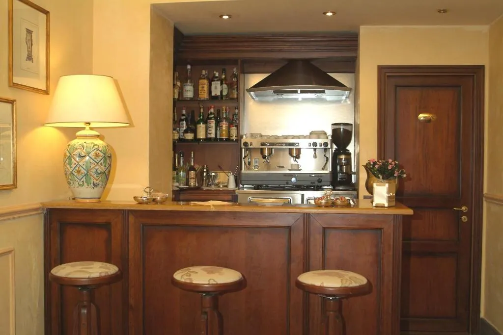 Lobby, La Ville, Catania