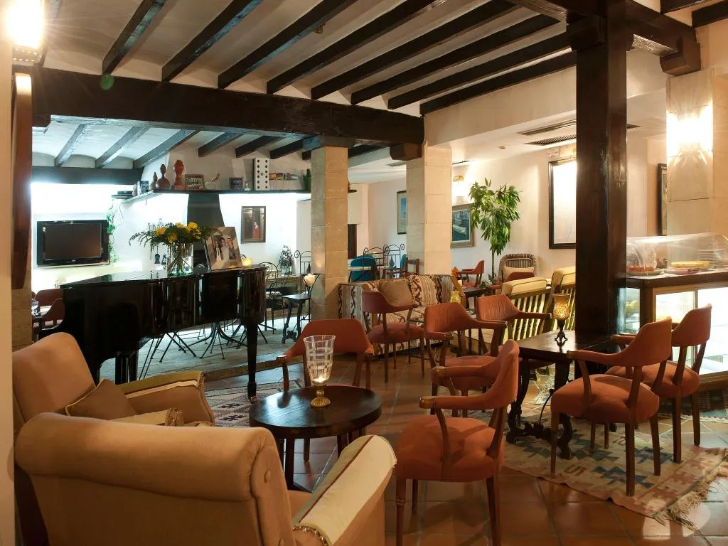 Bar, Bahia, Majorca