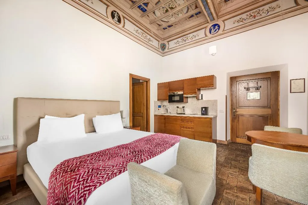 STUDIO STANDARD Room, Palazzo Catalani Resort, Rome