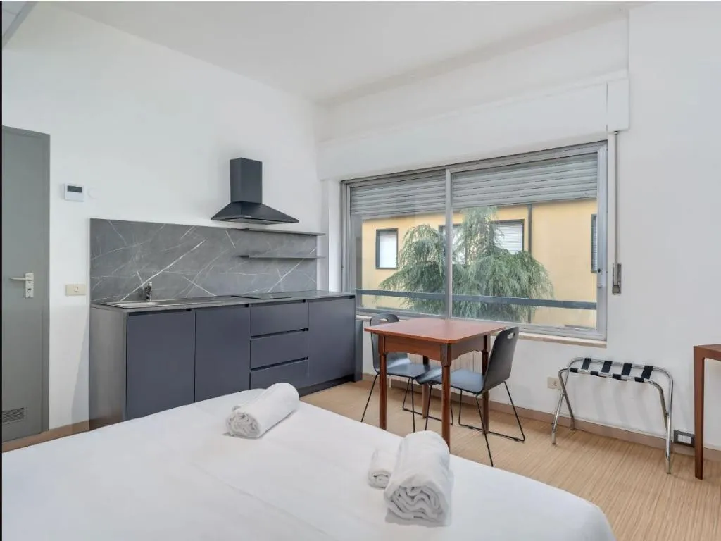 APARTMENT STANDARD Room, B&B Hotel Milano Ornato, Milan