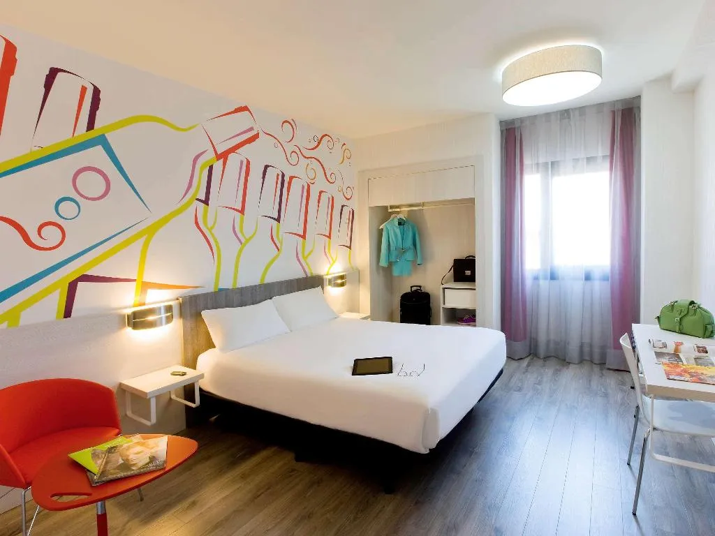 Room, Ibis Styles Madrid Prado, Madrid
