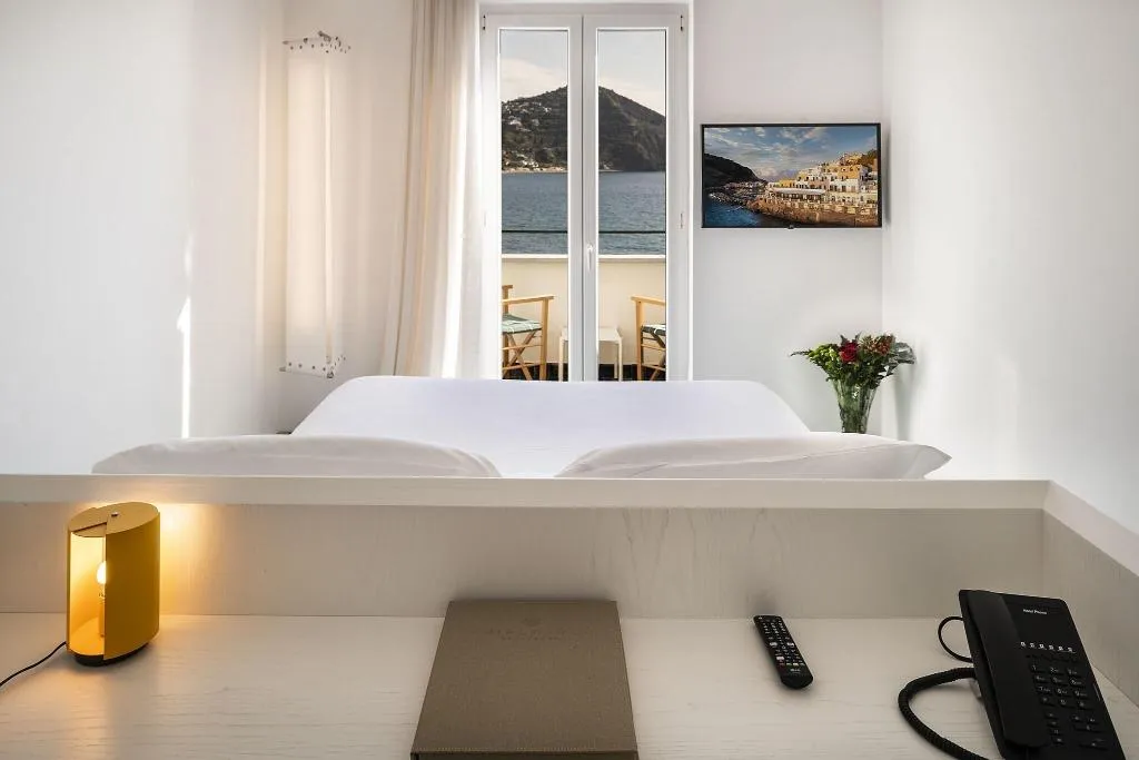 Room, Miramare Sea Resort and Spa, Naples