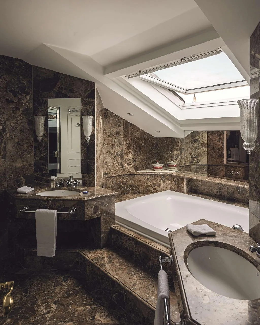 JUNIOR SUITE LAGOON VIEW Room, Hotel Cipriani, A Belmond Hotel, Venice, Venice