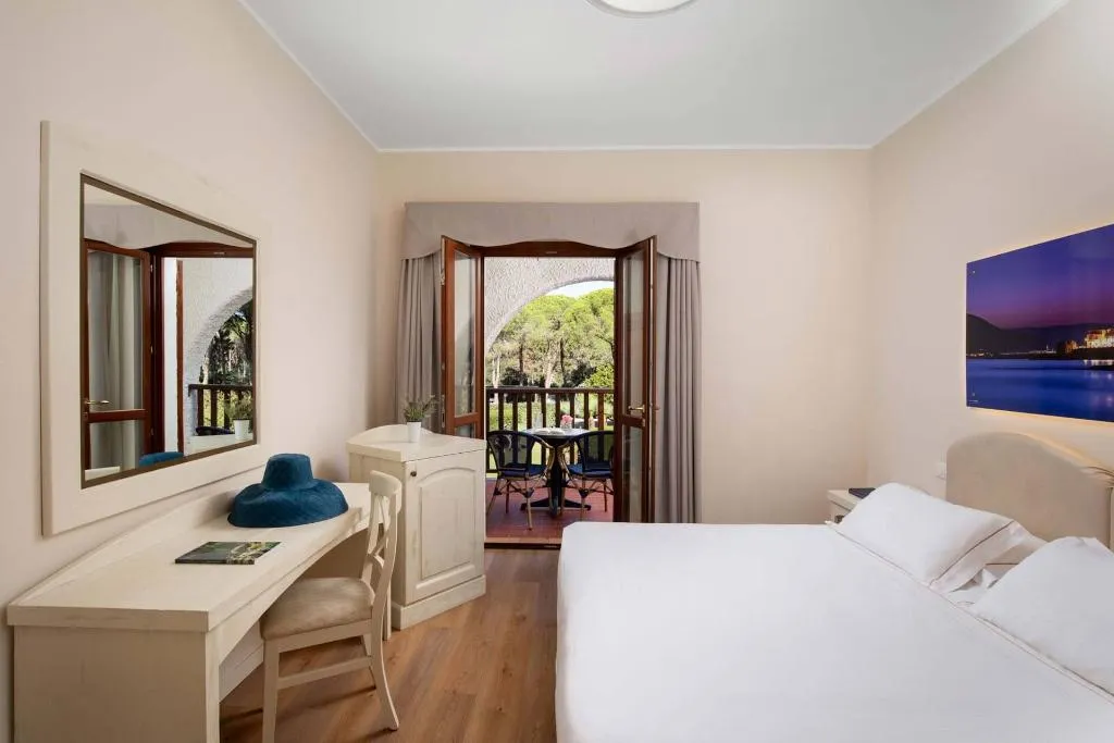 Double or Twin GARDEN VIEW Room, Punta Negra, Alghero