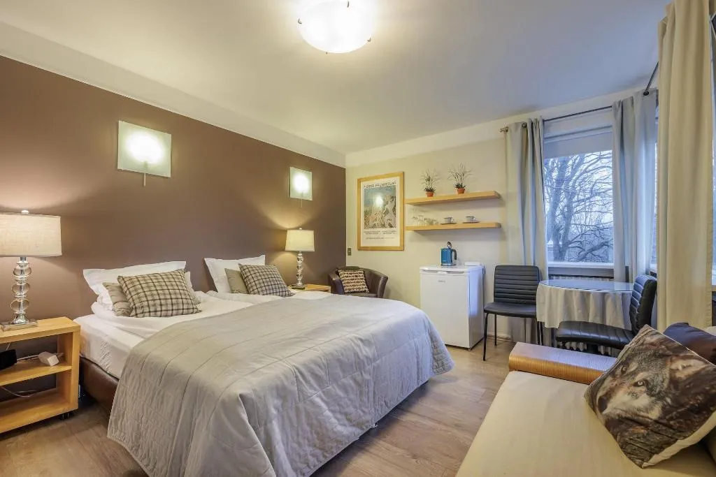 Room, Snorri's Guesthouse, Reykjavik
