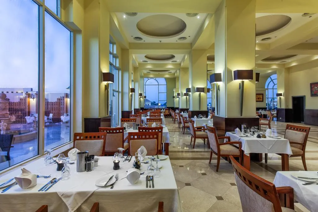 Restaurant, Cleopatra Luxury Resort Makadi Bay - Adults Only, Red Sea Riviera