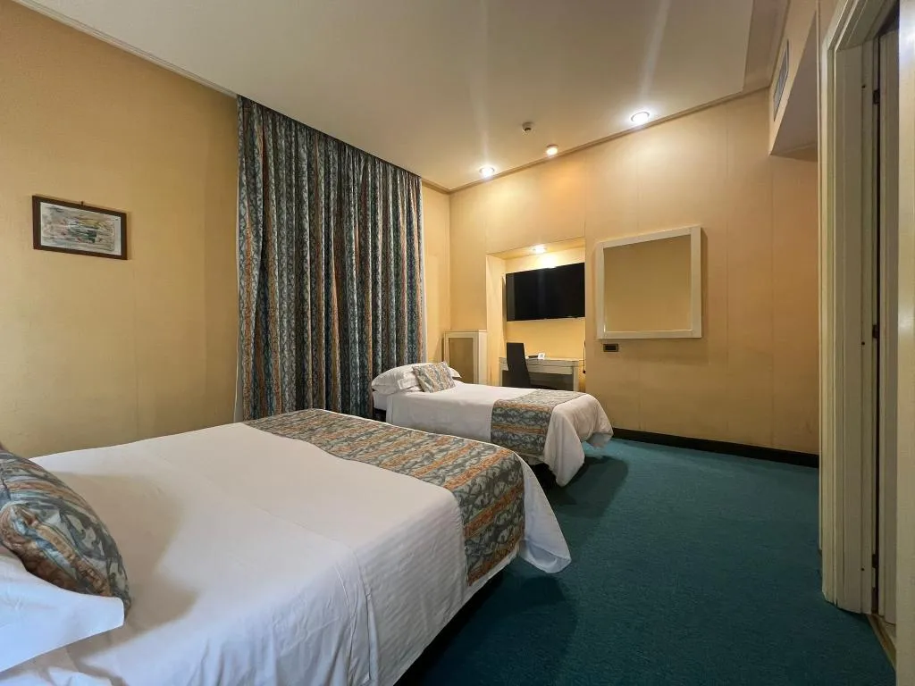 TRIPLE STANDARD Room, Patria, Rome