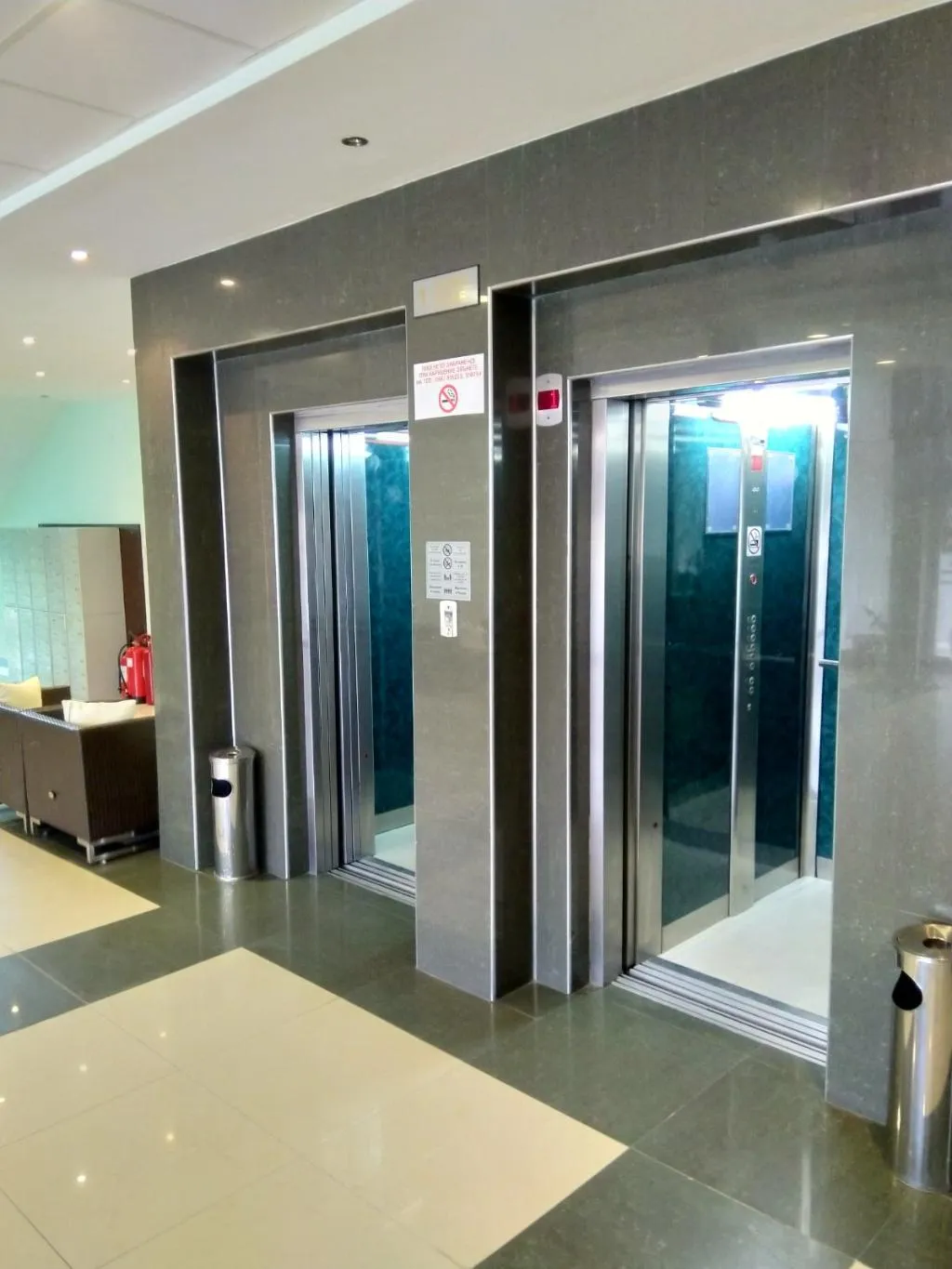 Lobby, Boomerang, Bourgas