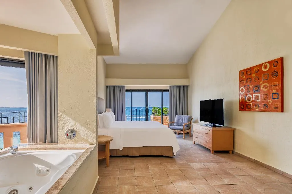SUITE THREE BEDROOMS Room, Fiesta Americana Cancún Villas, Cancun Area