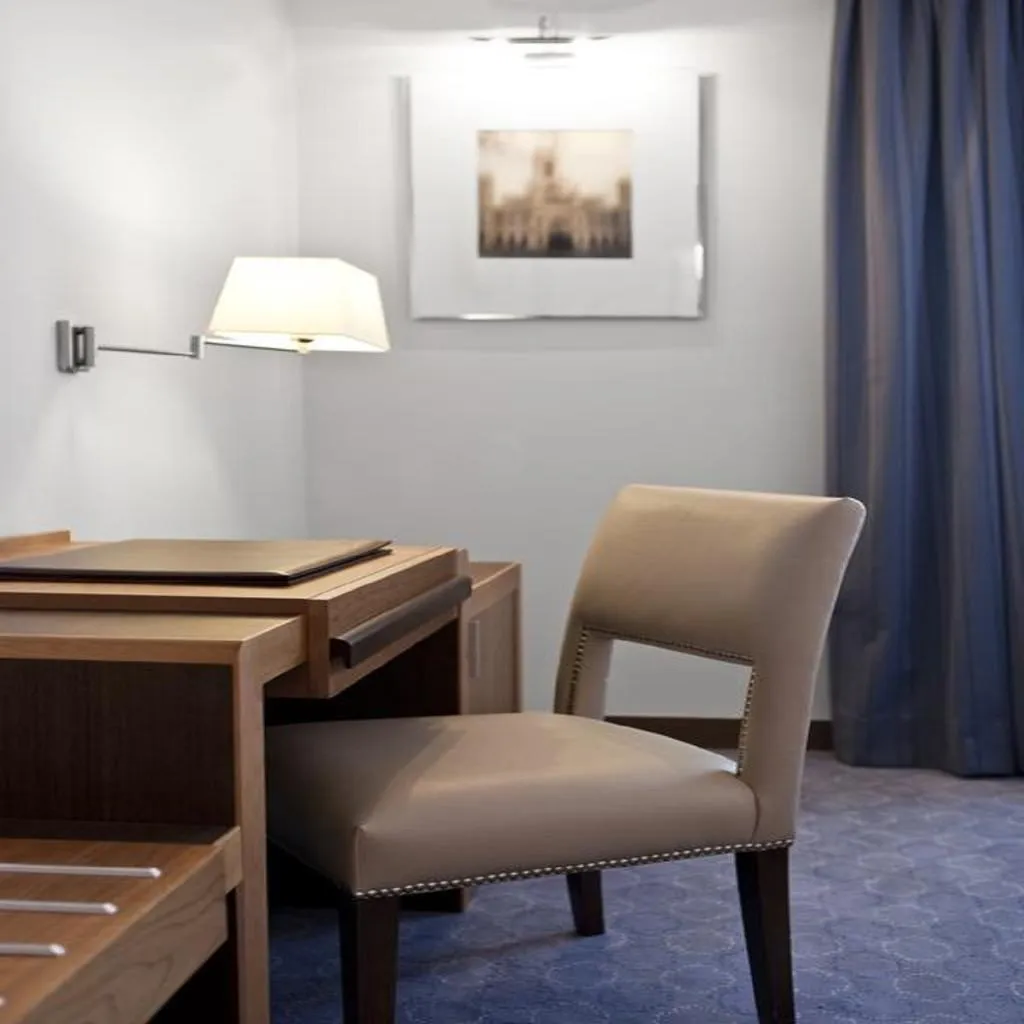 Room, Claridge, Madrid