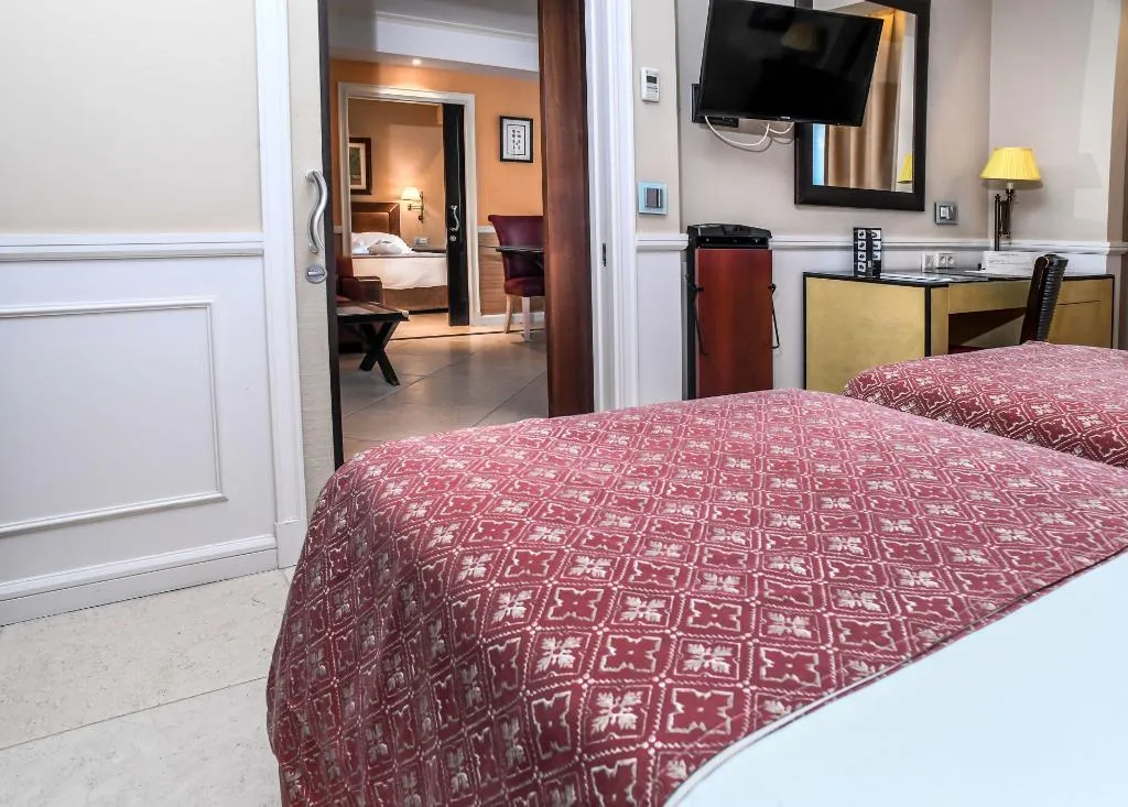 FAMILY ROOM CAPACITY 4 Room, Gran Hotel Guadalpin Banus, Costa Del Sol