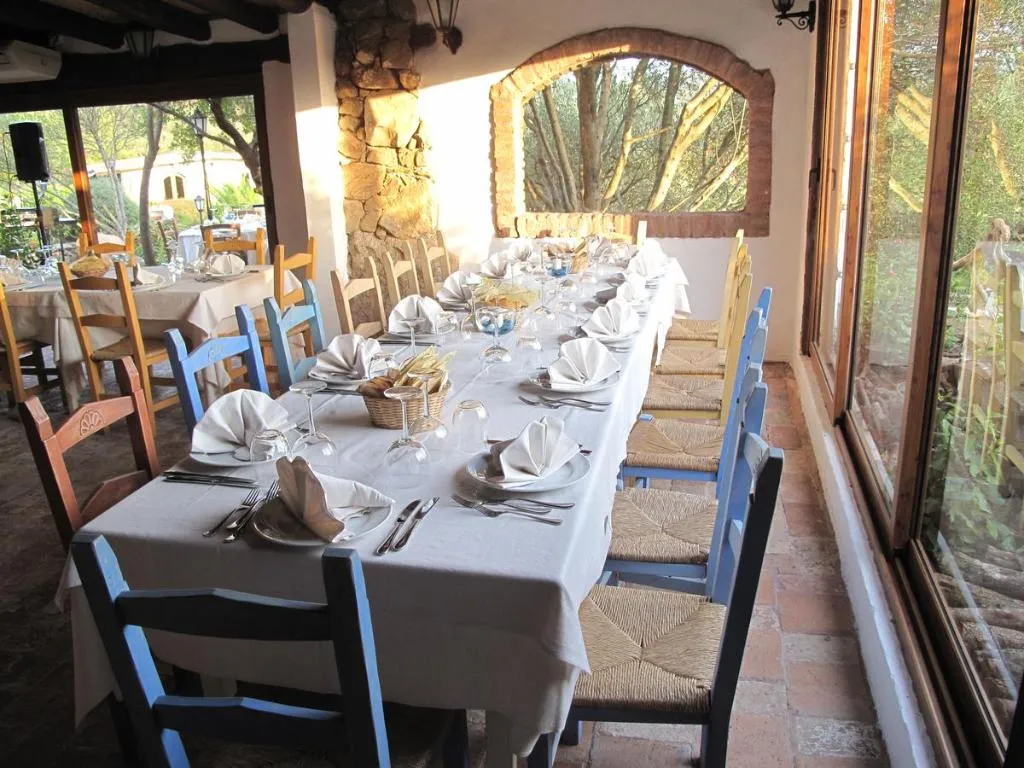 Restaurant, Jaddhu Country Resort, Olbia