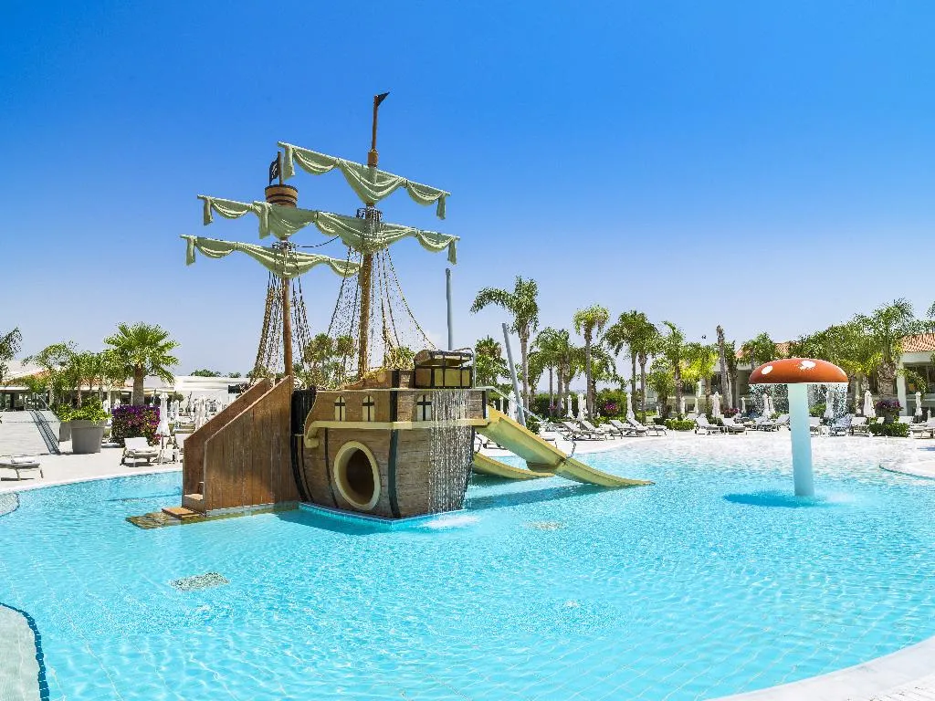 Pool, Olympic Lagoon Resort, Cyprus