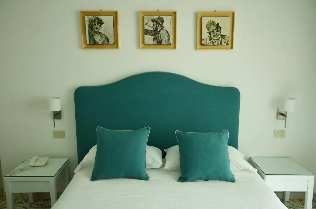 Double or Twin SUPERIOR Room, Gatto Bianco, Naples