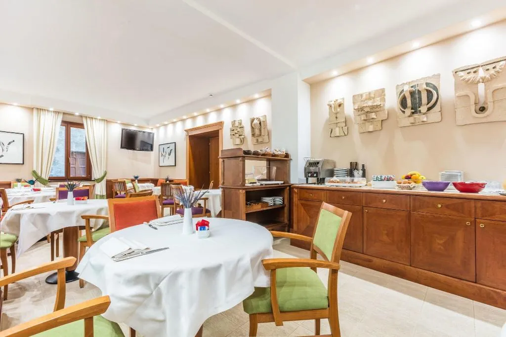 Restaurant, Duomo, Perugia