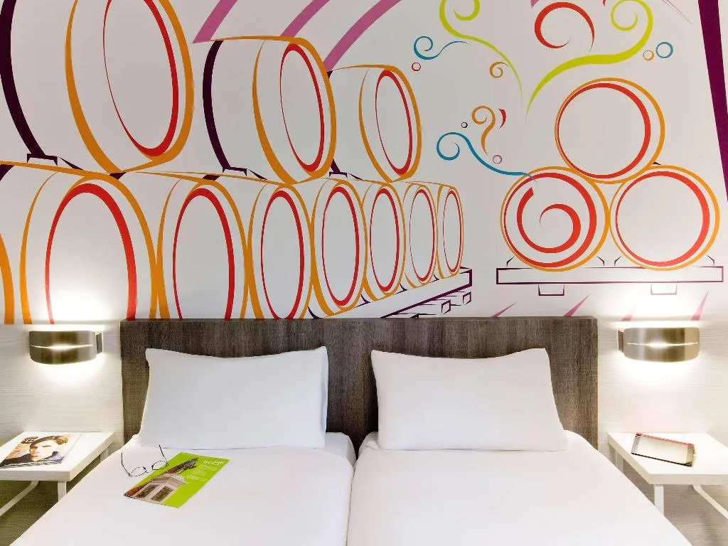 Room, Ibis Styles Madrid Prado, Madrid