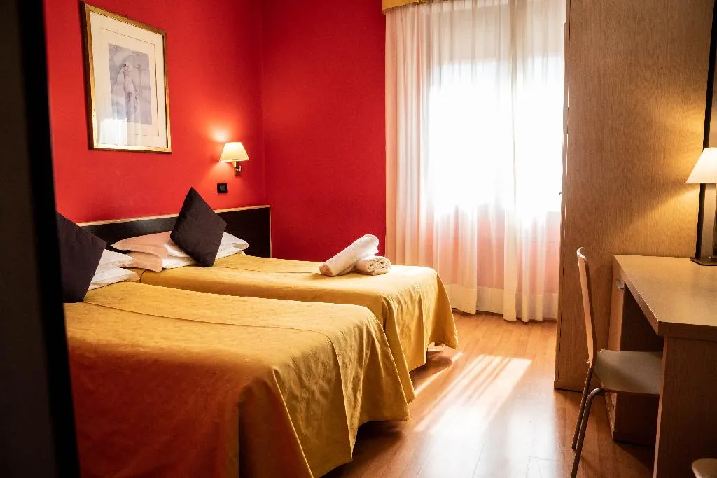 Double or Twin STANDARD Room, Hotel Berlino Milano, Milan