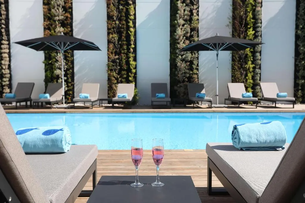 Pool, Iberostar Selection Lisboa, Lisbon
