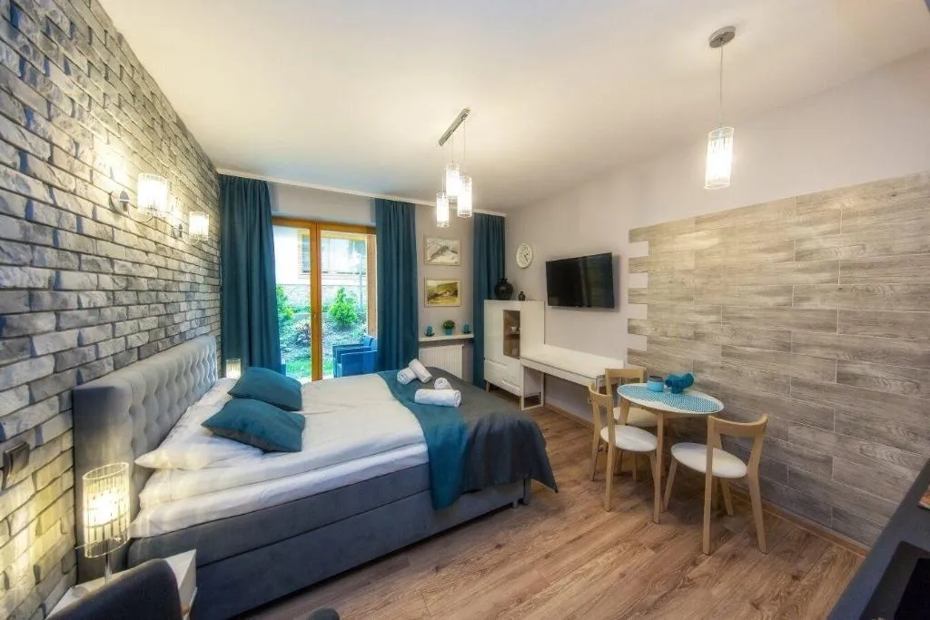 Room, ApartHotel Giewont, Krakow