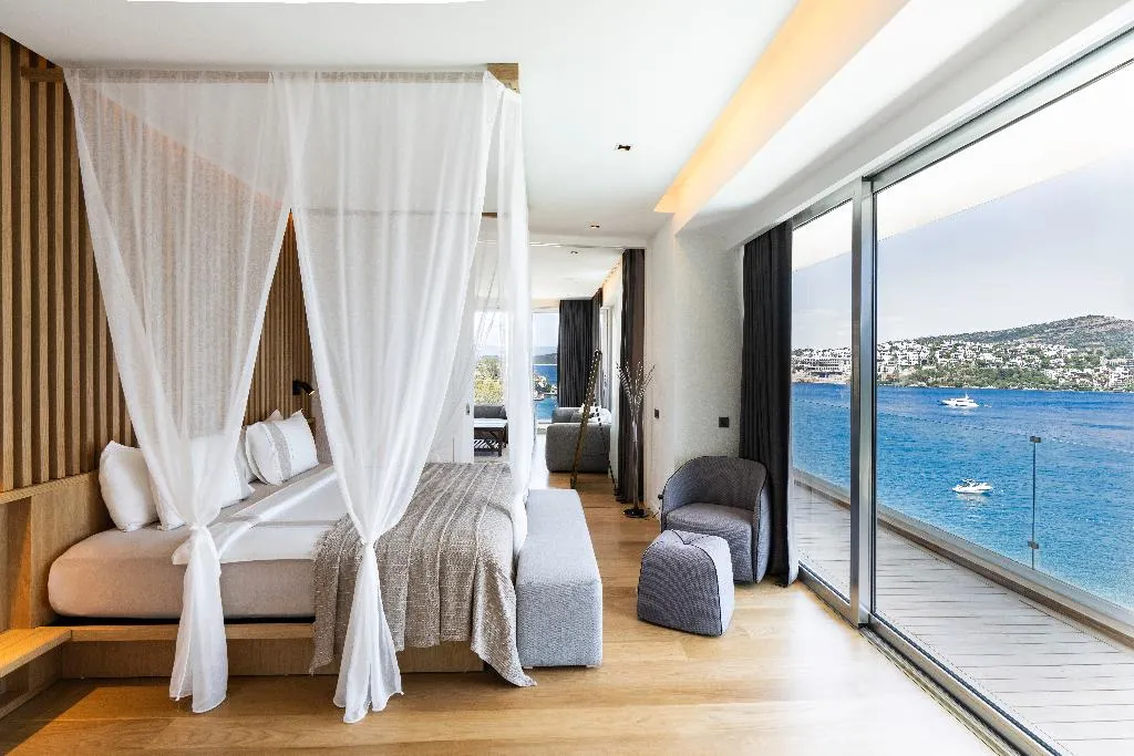 SUITE ONE BEDROOM ONE BATHROOM Room, Cape Bodrum Luxury Hotel & Beach, Bodrum