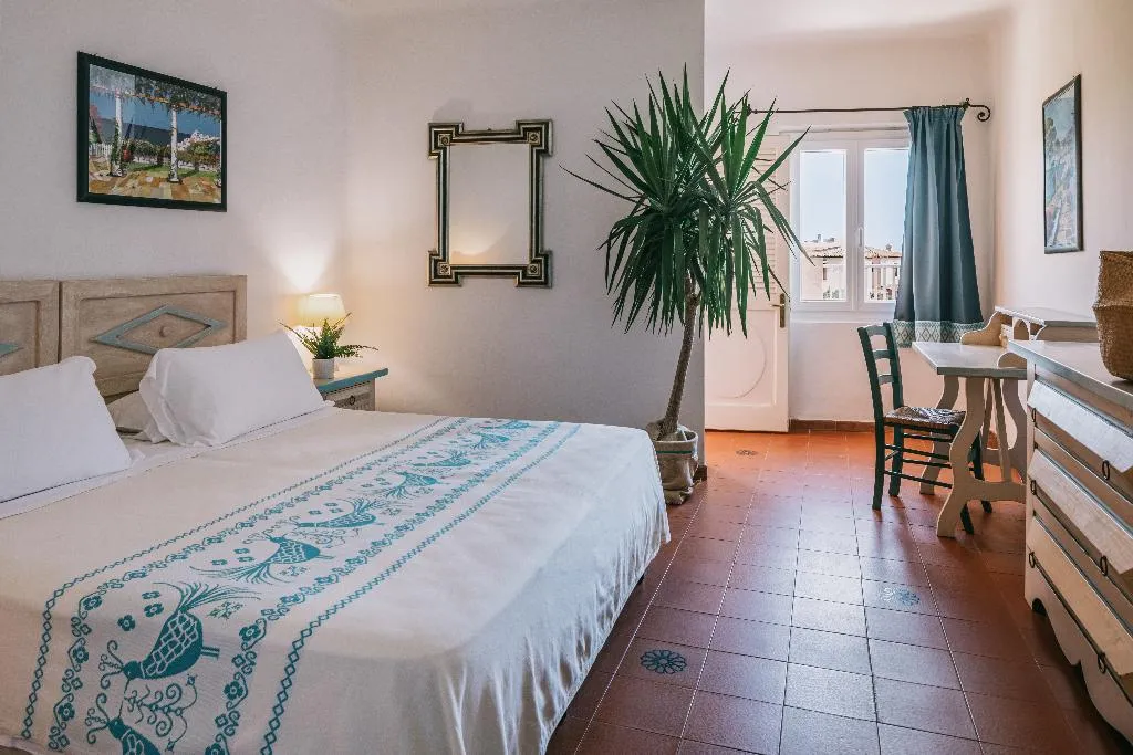 Double or Twin STANDARD Room, Mangia’s Sardinia Resort, Olbia