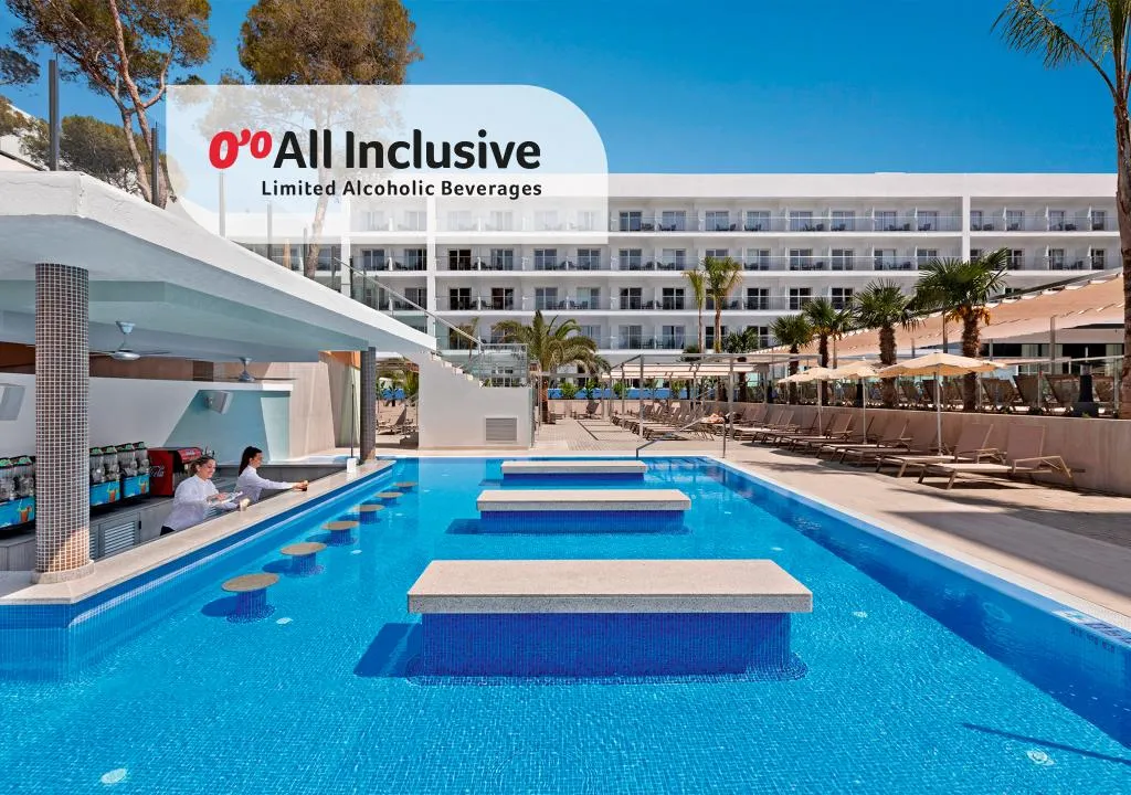 Pool, Hotel Riu Playa Park - 0'0 All Inclusive, Majorca