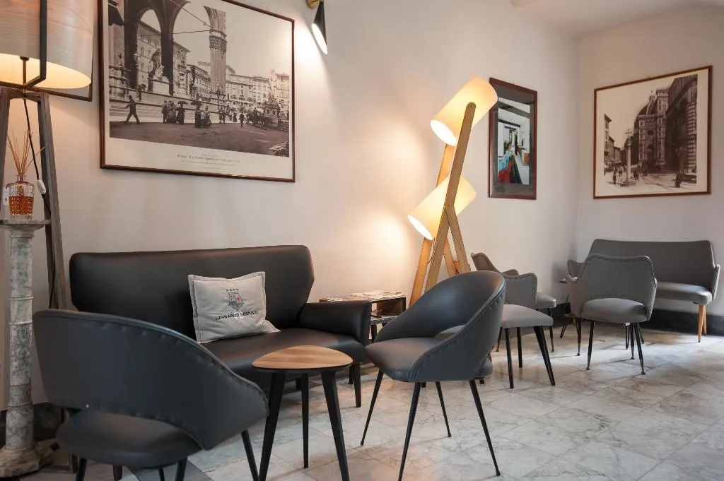 General view, Hotel Lungarno Vespucci 50, Florence