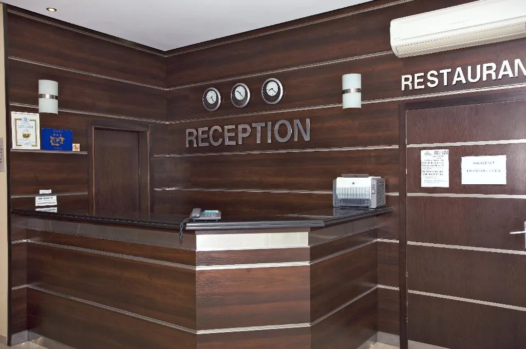 Lobby, Atol, Bourgas