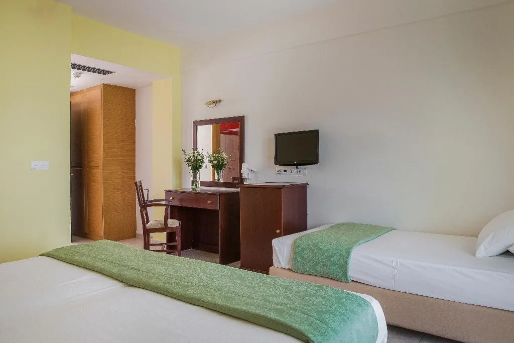 DOUBLE STANDARD Room, Kefalonia Bay Palace by GHH, Kefallinia