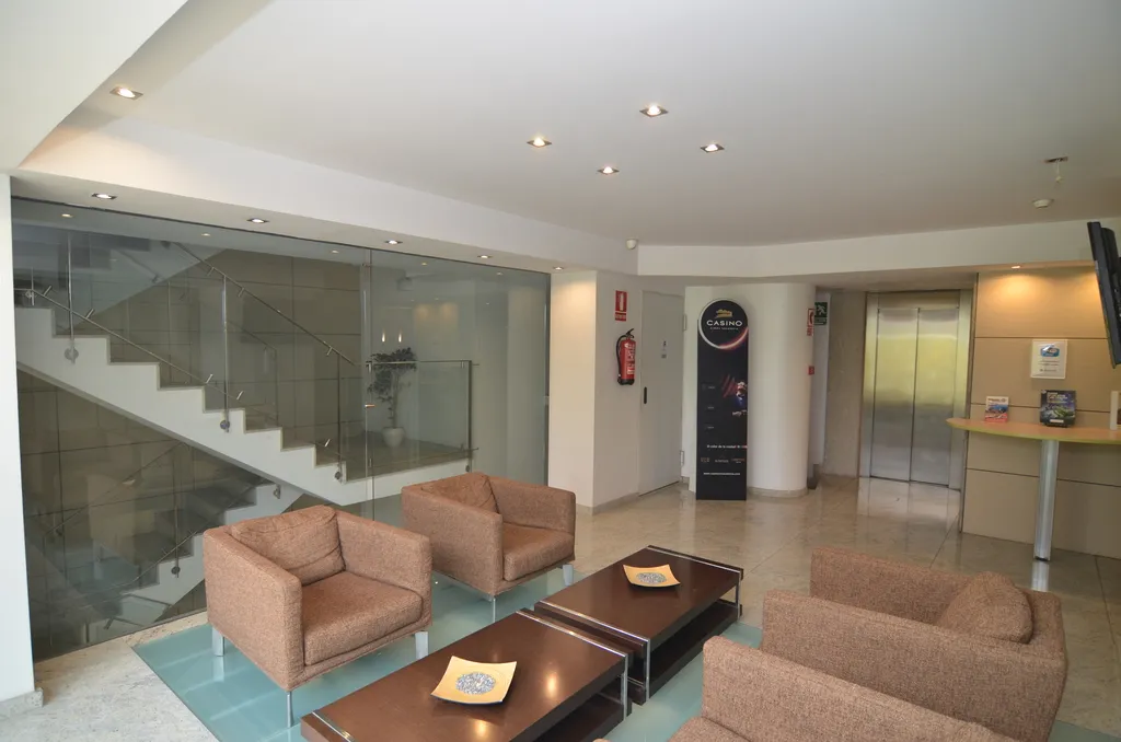 Lobby, Valencia Rental, Valencia
