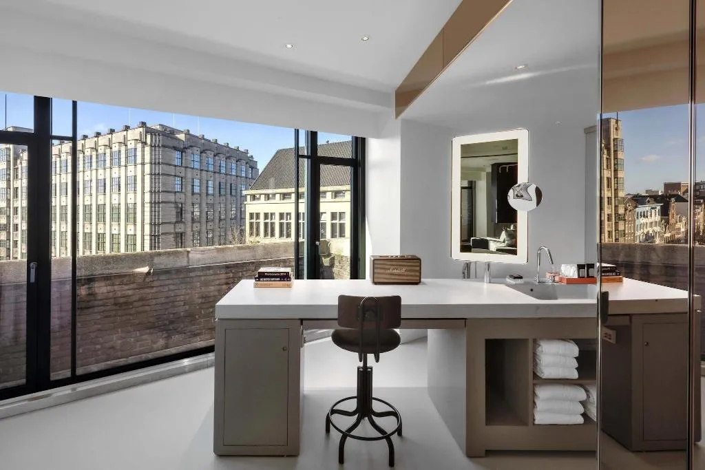 Room, W Amsterdam, Amsterdam