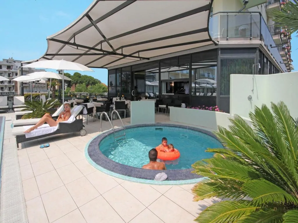 Sports and Entertainment, Hotel Europa, Venice
