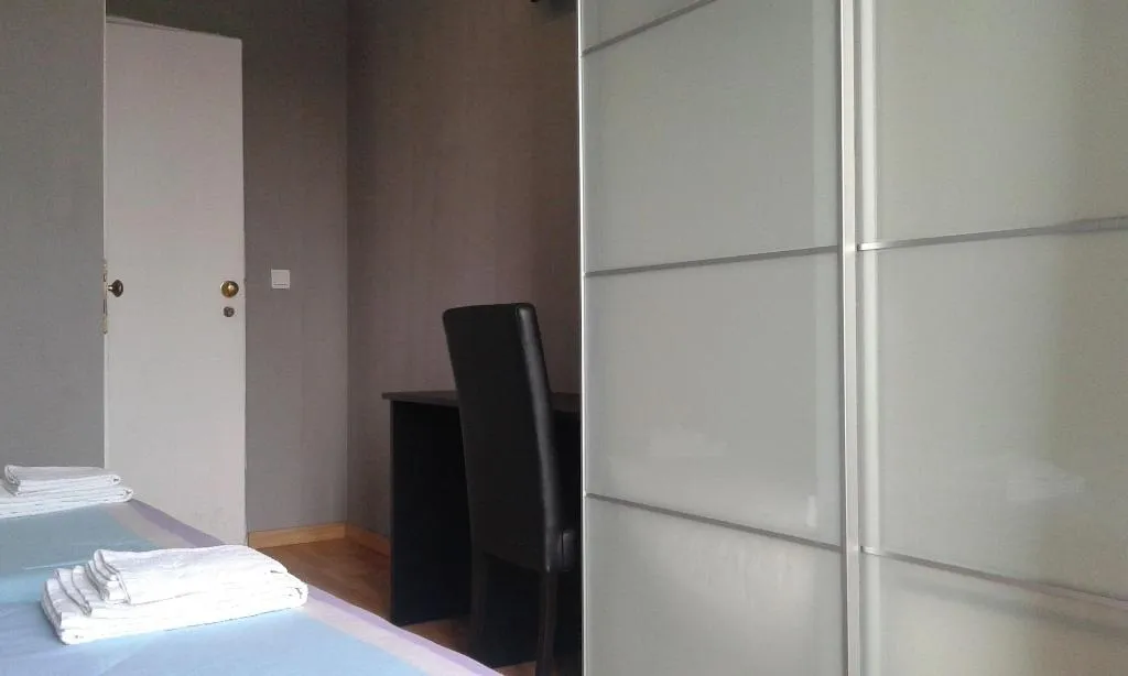 Room, Pensão Beira Minho, Lisbon