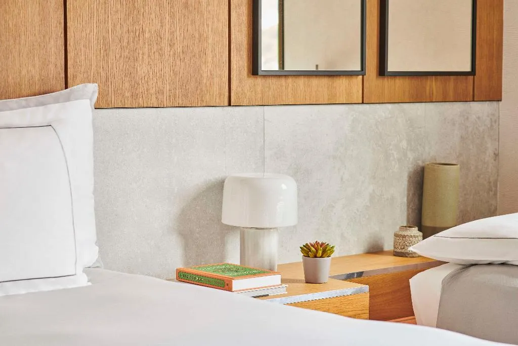 TRIPLE STANDARD Room, Grand Hyatt Barcelona, Barcelona