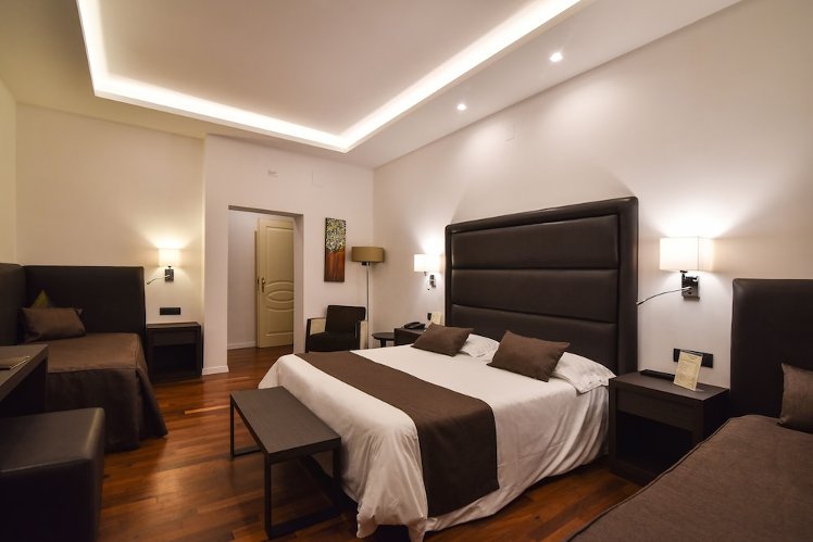 Hotel Palma, Naples
