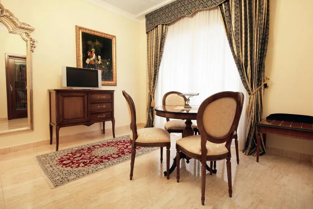 JUNIOR SUITE SEA VIEW Room, Grand Hotel President, Olbia