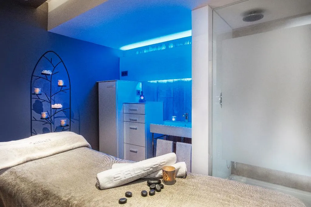 Sports and Entertainment, Salles Hotel Pere IV, Barcelona