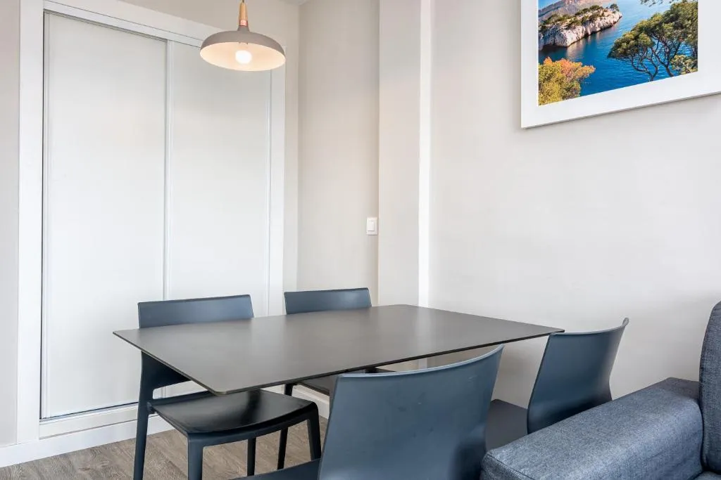 APARTMENT CAPACITY 5 TWO BEDROOMS Room, Aparthotel Veramar, Costa Del Sol
