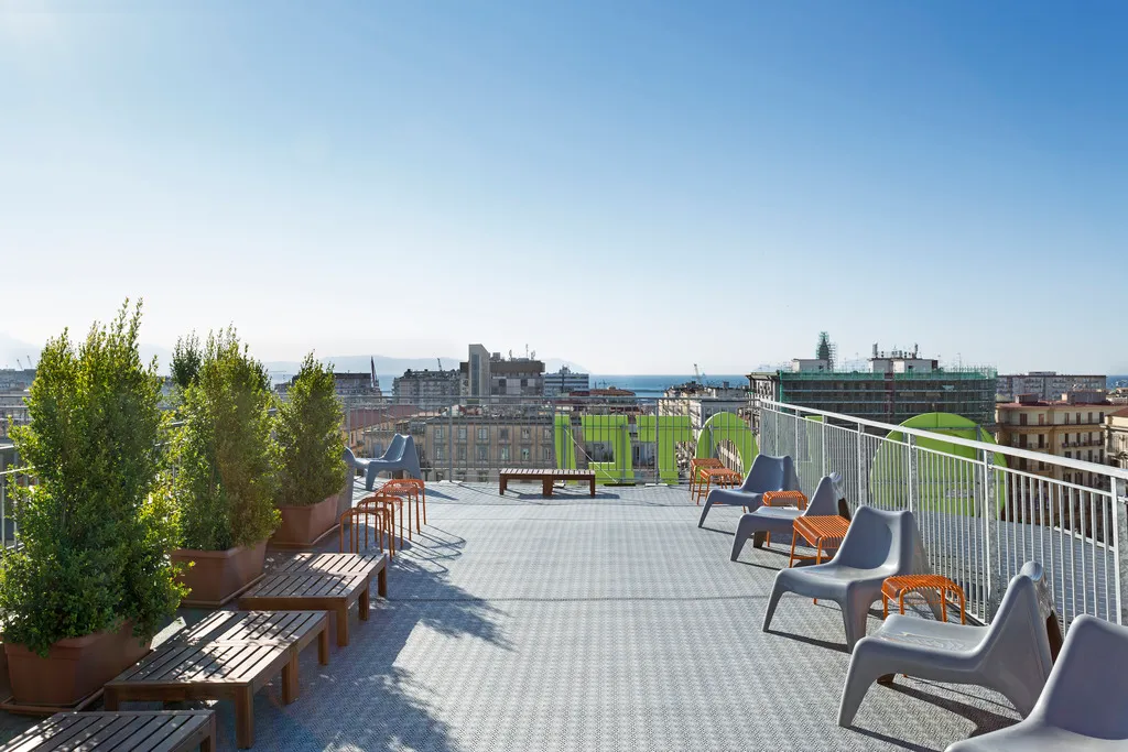 Terrace, B&b Hotel Napoli, Naples