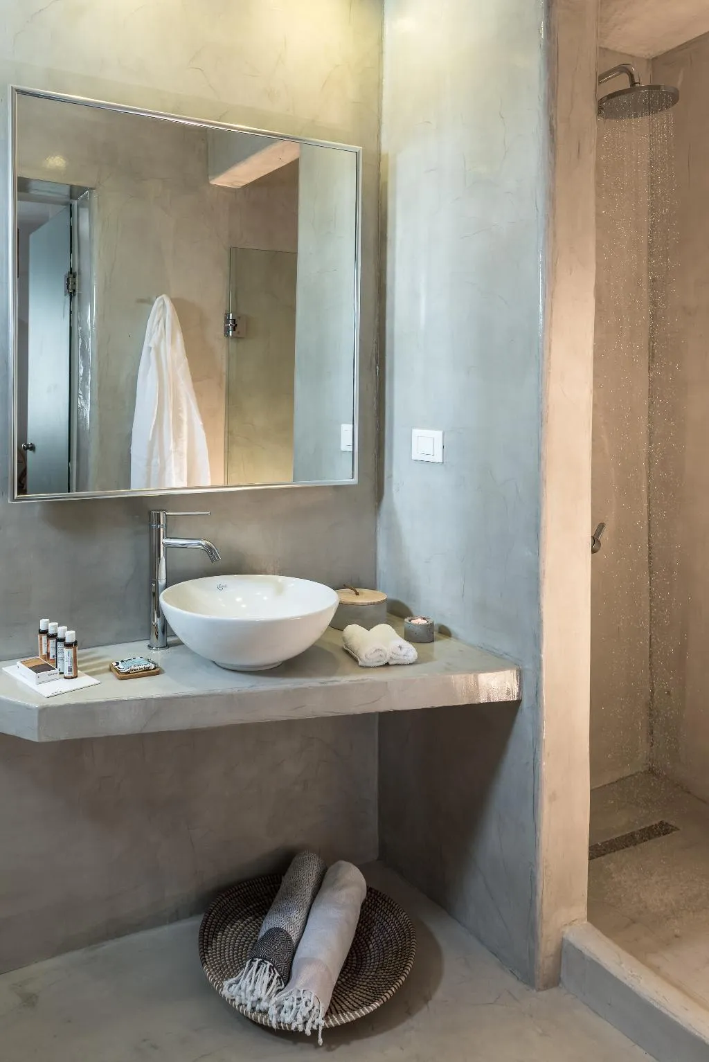 JUNIOR SUITE STANDARD Room, Cocoon Suites, Santorini