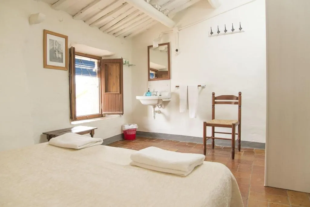 Room, Hostal L'Estrella, Costa Brava