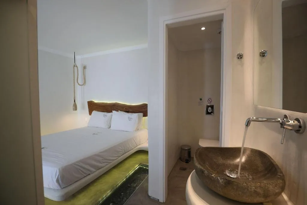 Room, Flaskos Suites, Mykonos