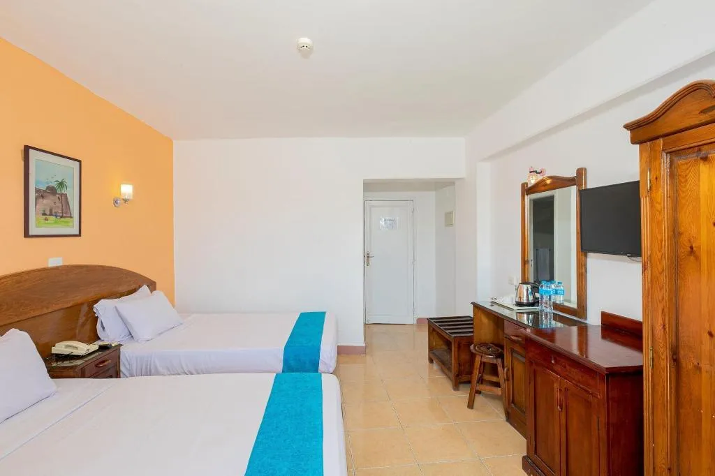 Room, Grand Blue St Marea Hotel & Aqua Park, Red Sea Riviera