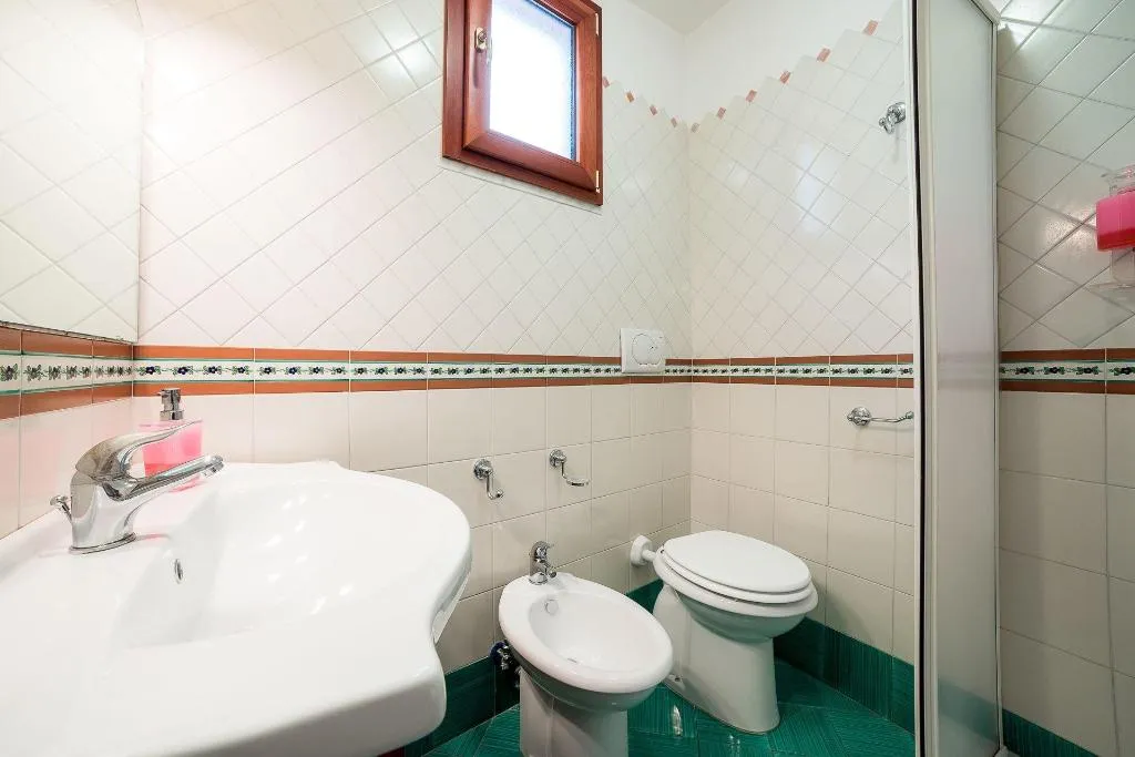 Room, Il Roseto, Naples
