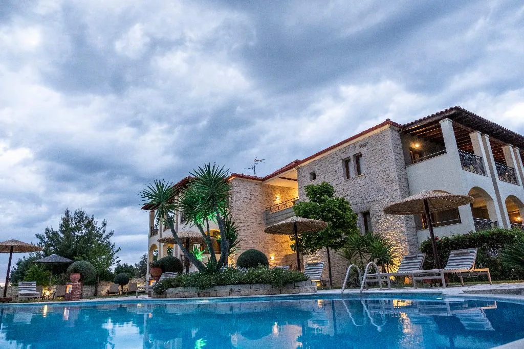 Pool, Country Inn, Halkidiki