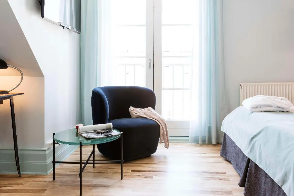 DOUBLE SUPERIOR KING BED Room, Scandic Webers, Copenhagen