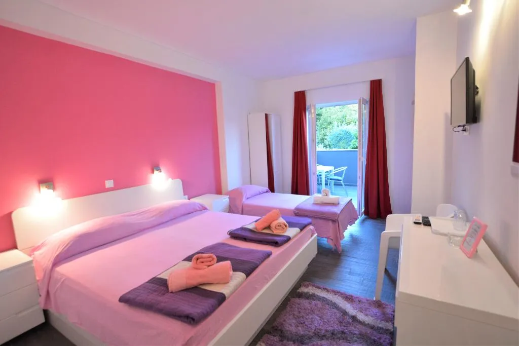 TRIPLE STANDARD Room, Villa Avantgarde BandB, Dubrovnik