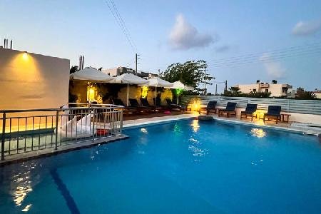 Blue Sky Apts And Hotel, Crete