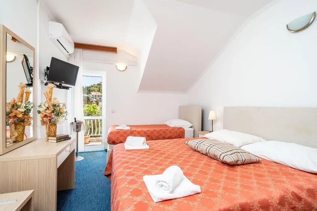 TRIPLE TWO BEDS Room, Dubrovnik, Dubrovnik
