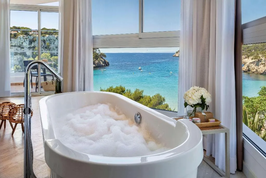 FAMILY ROOM STANDARD Room, Meliá Cala Galdana, Menorca
